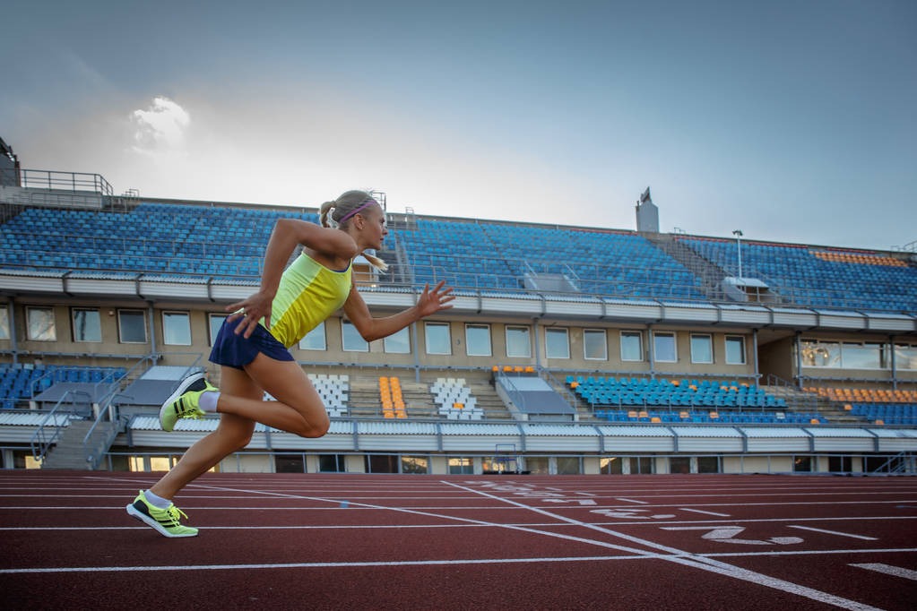 什么是“下注身份认同”？（如何理解“下注身份认同”？）